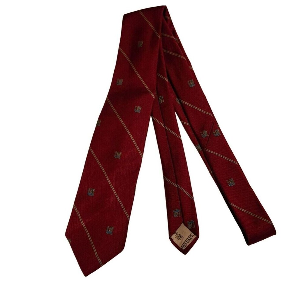 #6816 WM CHELSEA Dark Red Narrow Print Necktie